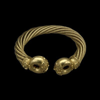 Misterioso braccialetto, probabilmente di origine elsenorita, trovato da Sven presso il Porto di Uryen.
