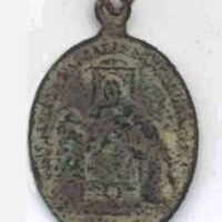 La medaglietta di Santa Chiara.